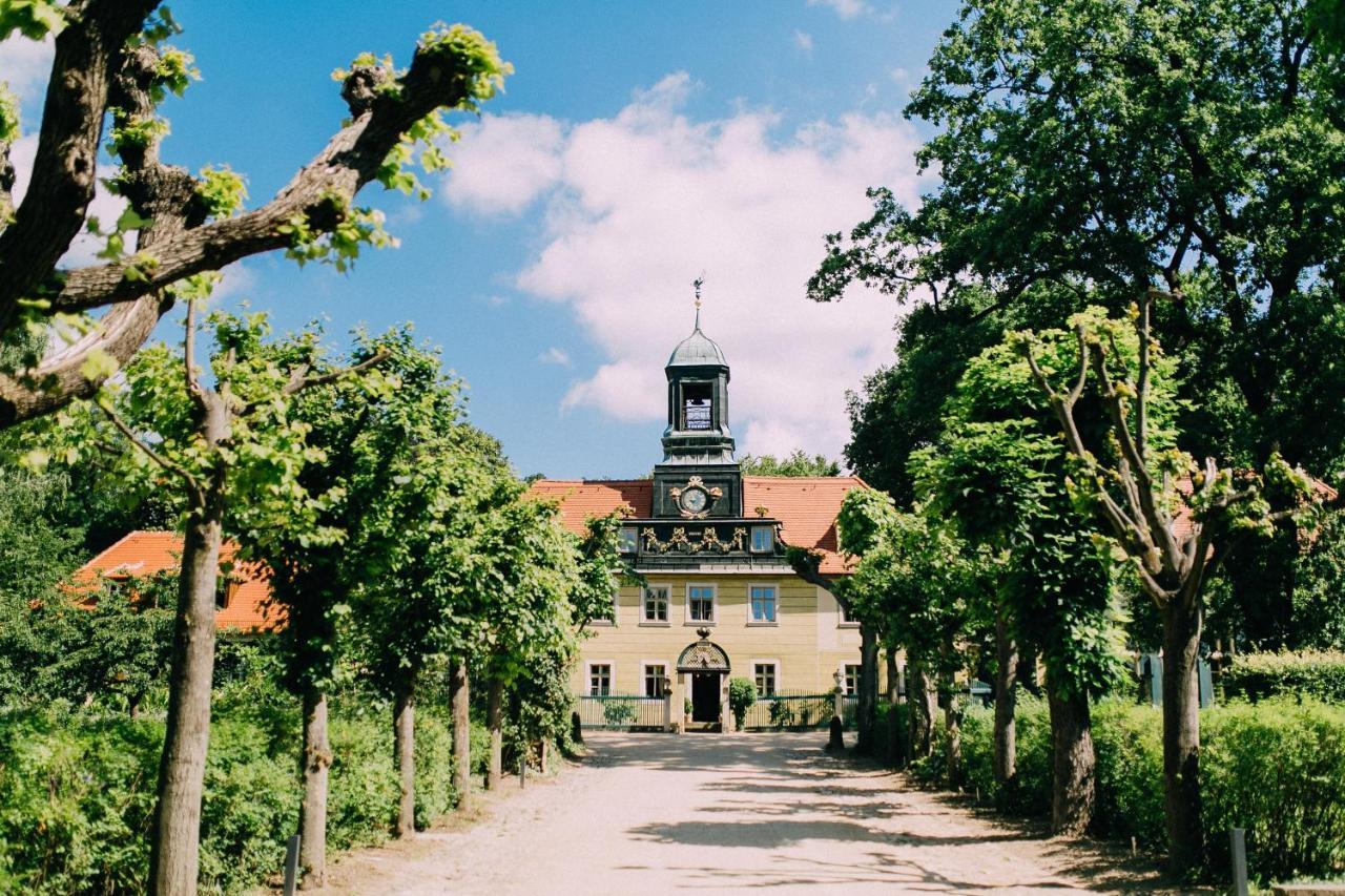 Hotel Villa Sorgenfrei & Restaurant Atelier Sanssouci Радебойл Екстериор снимка