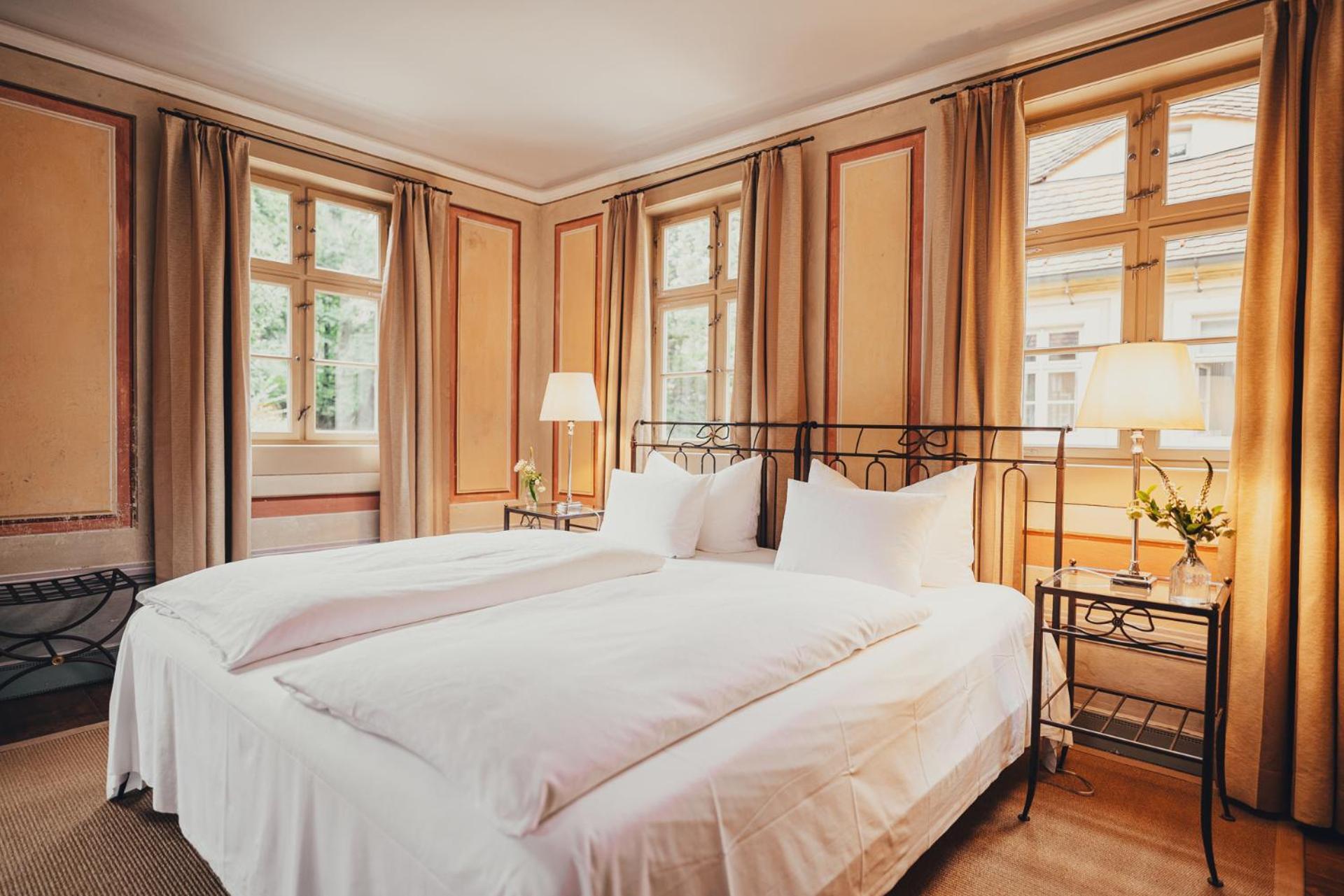 Hotel Villa Sorgenfrei & Restaurant Atelier Sanssouci Радебойл Екстериор снимка