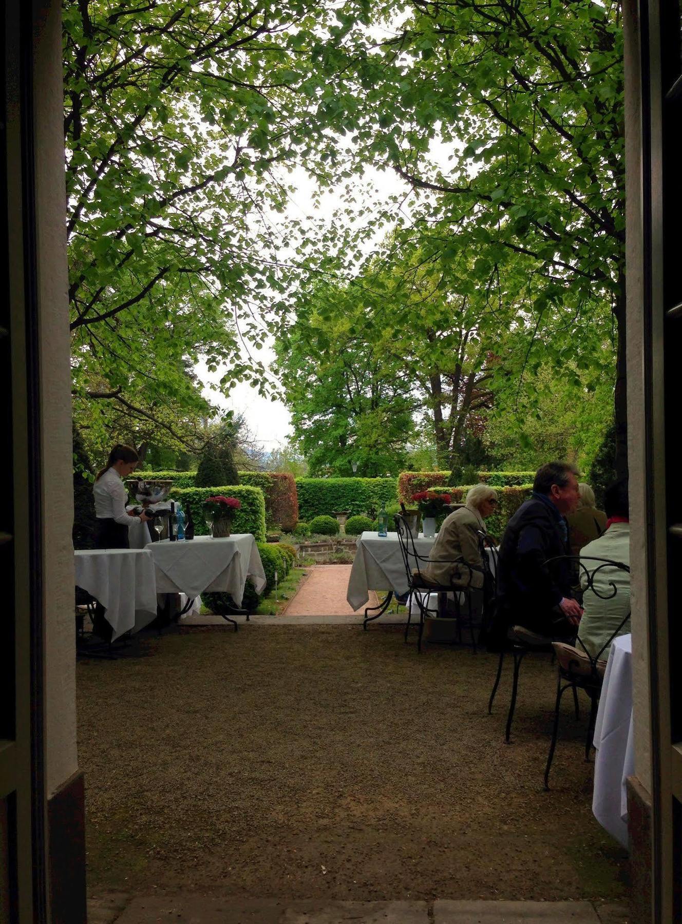 Hotel Villa Sorgenfrei & Restaurant Atelier Sanssouci Радебойл Екстериор снимка